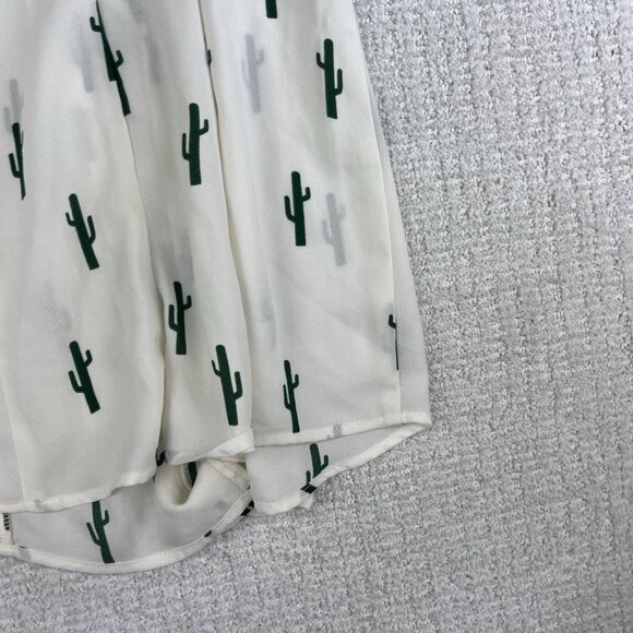 Show Me Your Mumu Remy Romper White/Cream Green Cactus AOP Button Size Small - Picture 14 of 16